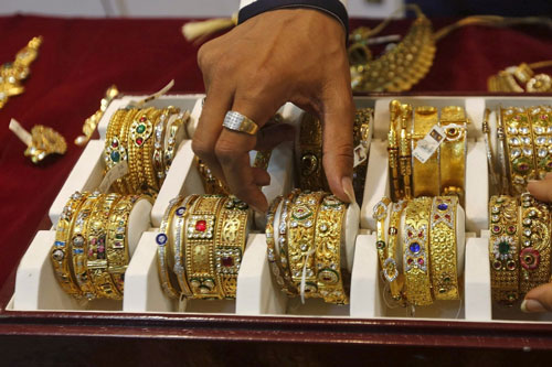 Giá vàng hôm nay (14/1): Đảo chiều đi xuống