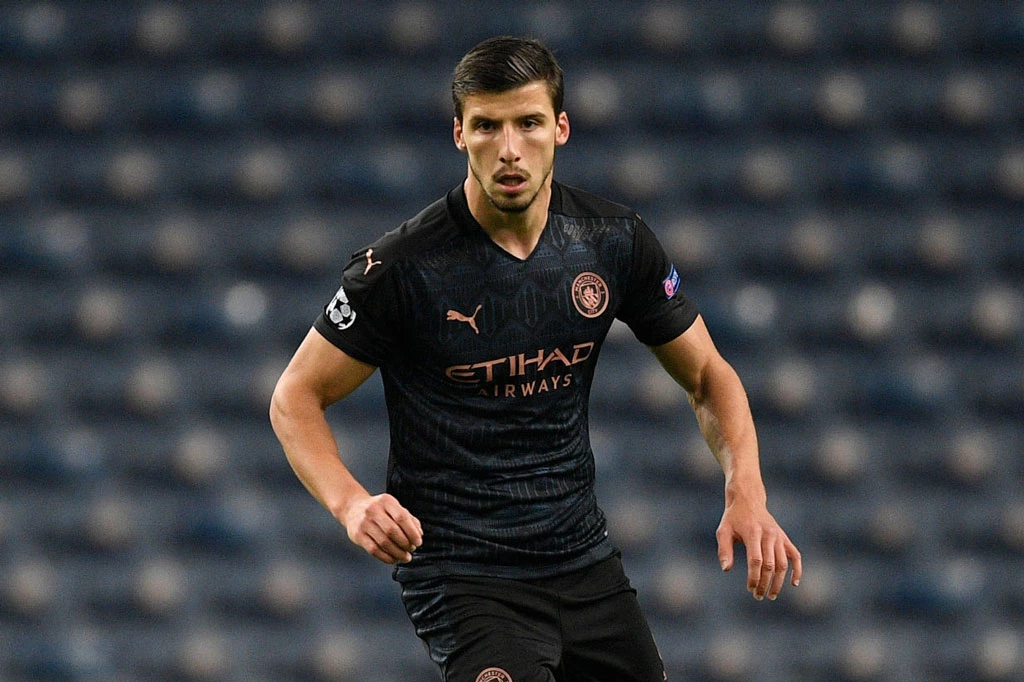 Trung vệ: Ruben Dias (Man City, 126,8 triệu euro).