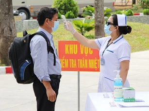 Thủ tướng Chính phủ: Rà soát kỹ biện pháp, kịch bản phòng, chống dịch COVID-19