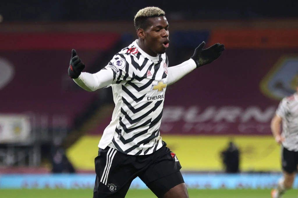 Tiền vệ: Paul Pogba (M.U).