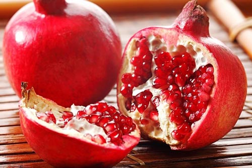 Những người không nên ăn quả lựu