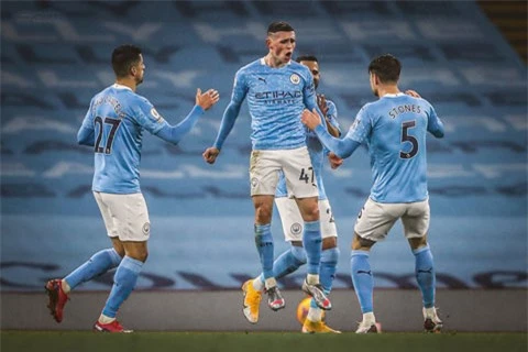 Foden lại hóa người hùng khi ghi bàn duy nhất mang về chiến thắng cho Man City trước Brighton