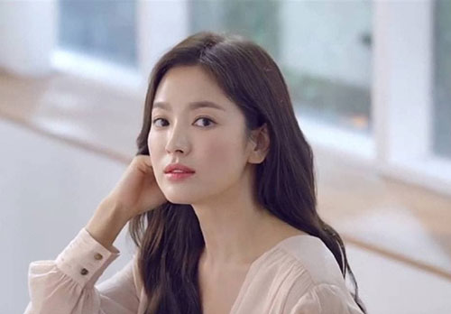 Hé lộ nội dung ly kỳ của phim mới mà Song Hye Kyo và biên kịch 'Hậu duệ của mặt trời' bắt tay hợp tác