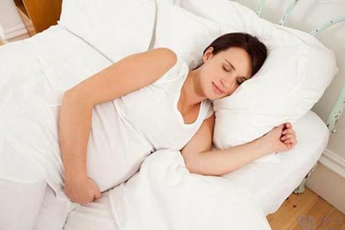 4 tư thế ngủ cực nguy hiểm khi phụ nữ mang thai