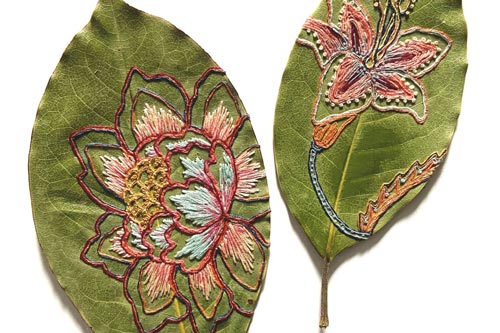 Bức tranh thêu tinh tế trên lá cây ai nhìn cũng trầm trồ khen ngợi