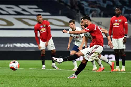M.U được hưởng nhiều penalty nhưng vẫn phải sợ Liverpool