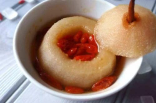 Không cần dùng thuốc vẫn trị ho dứt điểm cho bé, mẹ hãy dùng 5 mẹo đơn giản này