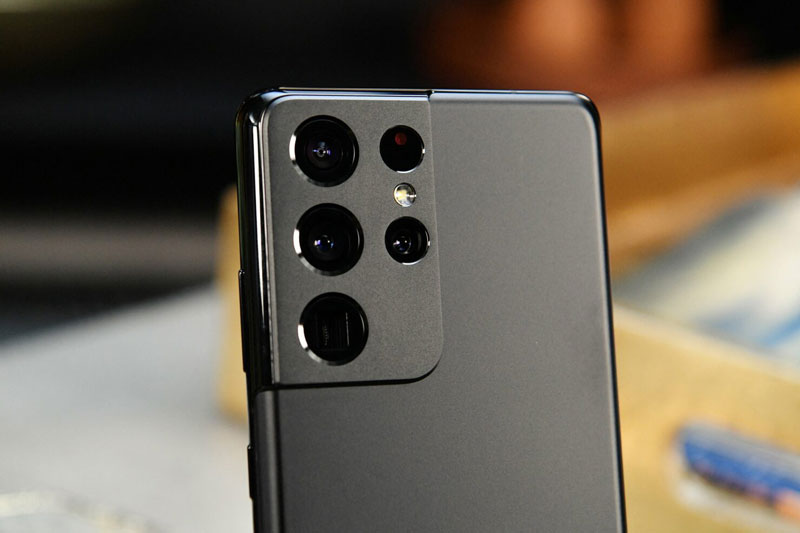 Trên tay Samsung Galaxy S21 Ultra 5G, giá từ 30,99 triệu tại Việt Nam