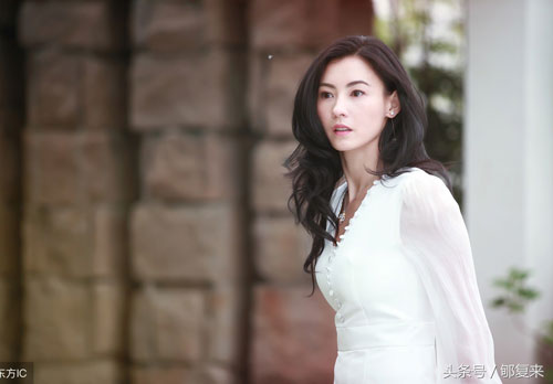 Trương Bá Chi không buồn khi bị chê hết thời