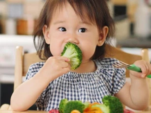 Dinh dưỡng đúng cách để tăng chiều cao cho trẻ