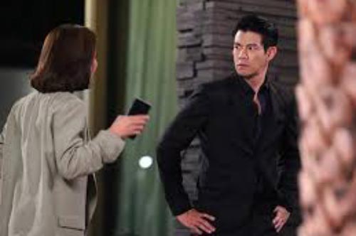 Trước ngày nộp đơn ly hôn, chồng giật mình nửa đêm nghe tiếng vợ gõ cửa gấp gáp, sau 1 đêm thức trắng anh lập tức xé đơn