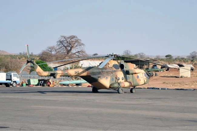 Vụ rơi trực thăng quân sự của Sudan được cho là có liên quan tới Ethiopia. Ảnh: TASS.