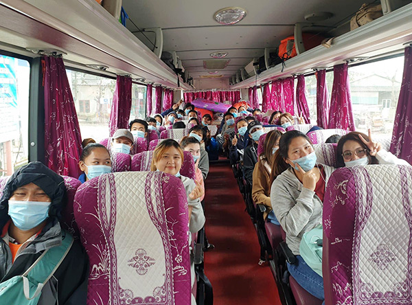 Đại học Đà Nẵng đón gần 350 lưu học sinh Lào trở lại học tập sau cách ly phòng, chống Covid-19