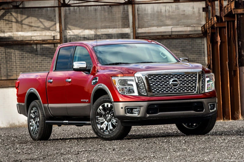 =3. Nissan Titan 2019 (công suất tối đa: 390 mã lực).