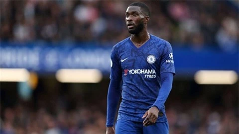 Tomori trở thành người thừa tại Chelsea