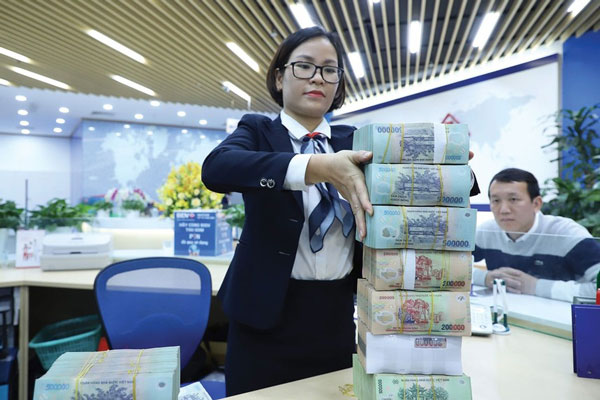 Ngân hàng hưởng lợi lớn từ dòng vốn rẻ
