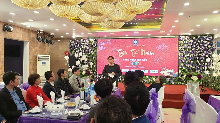 Tiến sĩ Tô Hoài Nam – Phó Chủ tịch Thường trực kiêm Tổng Thư ký Hiệp hội doanh nghiệp nhỏ và vừa Việt Nam cũng bày tỏ sự xúc động cũng như đã có những chia sẻ chân thành và sâu sắc của mình tại sự kiện. 