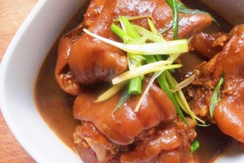 Cách nấu món Chân giò om tiêu hồi thơm ngon khó cưỡng