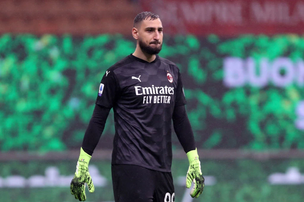 Thủ môn: Gianluigi Donnarumma (AC Milan, 21 tuổi, định giá chuyển nhượng: 60 triệu euro).