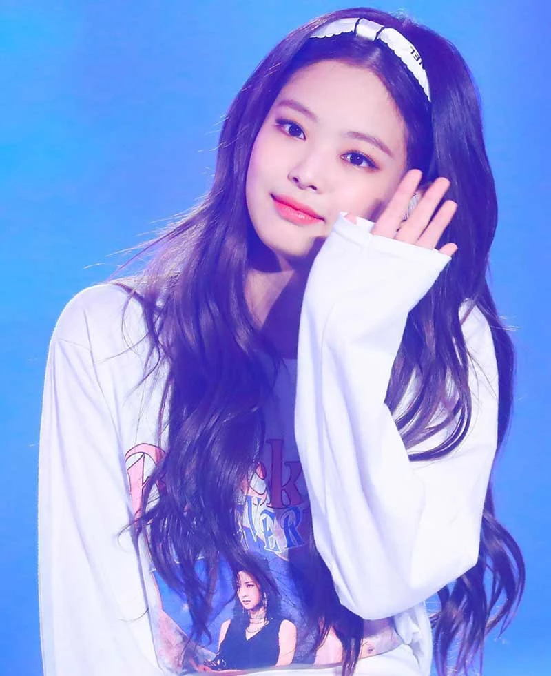 1. Jennie (BLACKPINK).