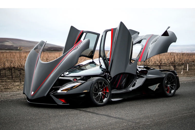 =1. SSC Tuatara (vận tốc tối đa: 483 km/h).