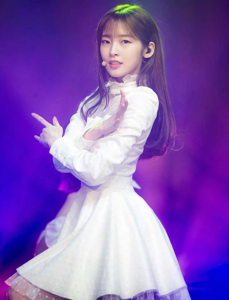 2. Arin (Oh My Girl).