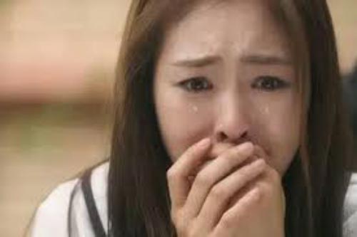 Ngày anh rể đưa trả chị gái về, cả nhà tôi bàng hoàng không cầm được nước mắt