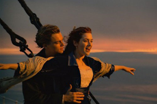 Kate Winslet bị bắt nạt, săm soi sau "Titanic"