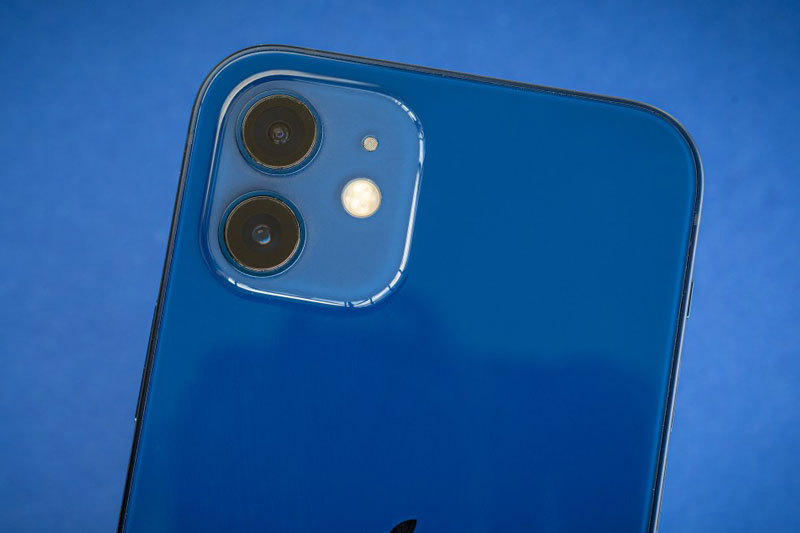 iPhone 12 giảm giá hấp dẫn tại Việt Nam