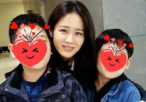 Son Ye Jin lộ diện sau khi hẹn hò Hyun Bin, gương mặt ra sao mà gây chú ý?