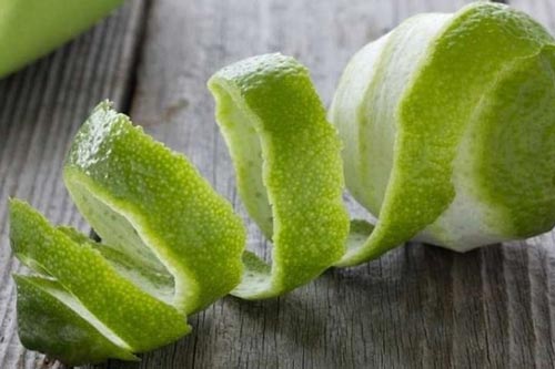 Đầu độc cơ thể vì thói quen uống nước chanh sai cách