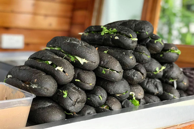 Loạt món đổi vị từ than tre tại TP.HCM