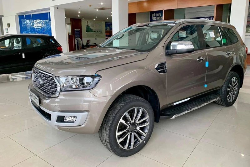 Ford Everest 2021.