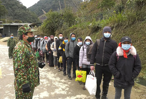 Lào Cai: Bắt giữ 35 người nhập cảnh trái phép từ Trung Quốc vào Việt Nam