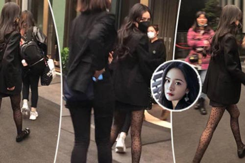 Ánh mắt sắc như dao của Dương Mịch lúc bị cánh săn ảnh chụp trộm