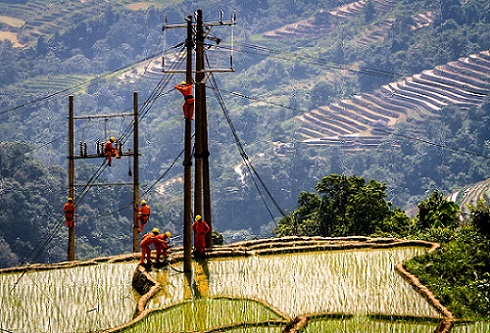 Đẩy mạnh ứng dụng khoa học kỹ thuật trong cung cấp điện nông thôn và hải đảo