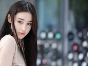 Mỗi tháng chị chồng lên chơi 2 lần, lần nào cũng khiến tôi giận tím mặt vì độ vô duyên của chị