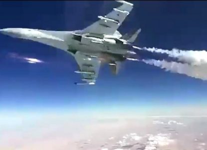 Su-35 Nga hai lần khiến phi công Mỹ sợ hãi