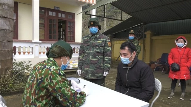 Bắt giữ 35 người nhập cảnh trái phép từ Trung Quốc vào Việt Nam - 3