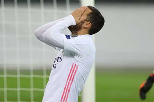 Hazard có thể gia nhập đội bóng mới của Oezil theo dạng mượn