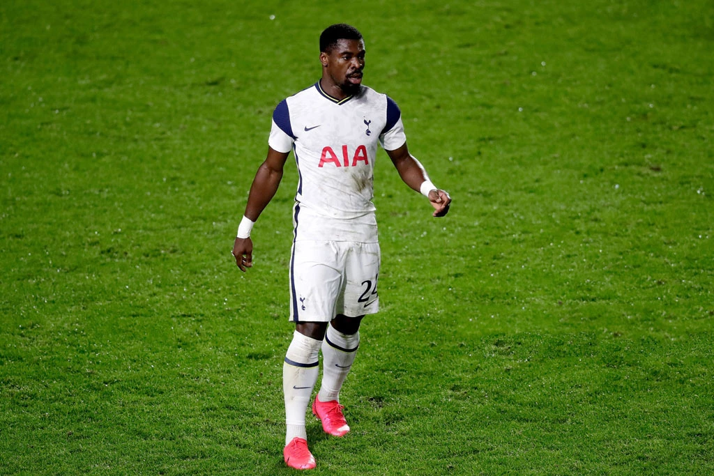 Hậu vệ phải: Serge Aurier (Tottenham).