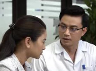 Khi công khai yêu anh đồng nghiệp, sếp gọi tôi vào phòng và đưa ra mệnh lệnh đầy hãi hùng