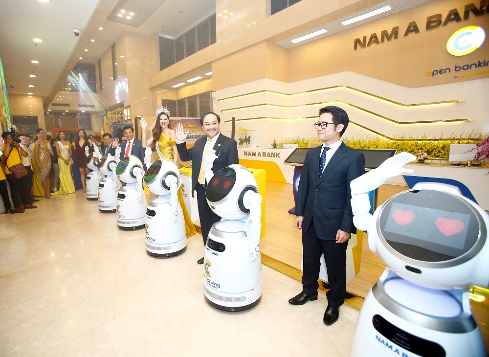 Nam A Bank là ngân hàng tiên phong ứng dụng Robot và trí tuệ nhân tạo vào giao dịch.