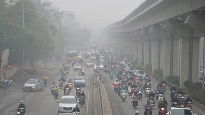 Cần tăng cường kiểm soát ô nhiễm môi trường không khí tại các đô thị lớn.