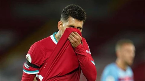 Carragher chỉ đích danh Firmino sẽ bị Liverpool loại đầu tiên