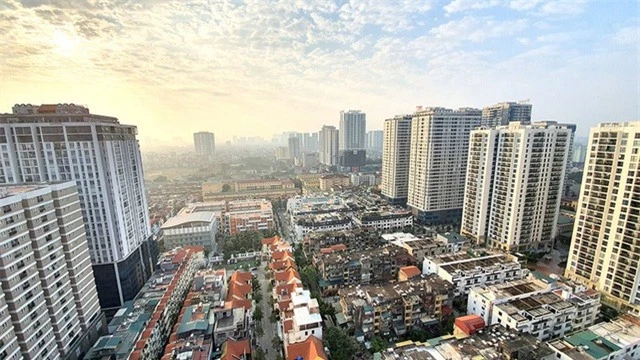 Giao dịch biệt thự liền kề Hà Nội giảm mạnh, giá bán căn hộ tăng - 1