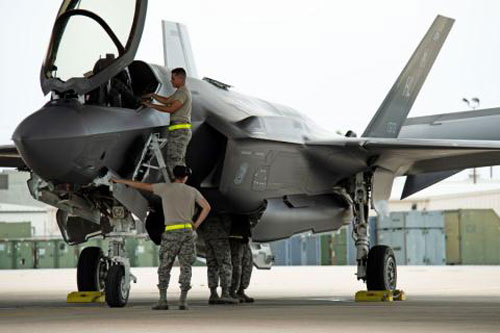 Thổ Nhĩ Kỳ ra tay khi chương trình F-35 gặp khó