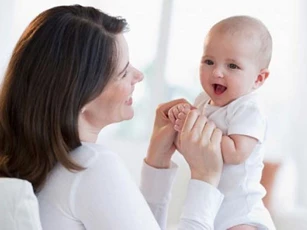4 hoạt động đơn giản giúp trẻ sơ sinh thông minh hơn, cha mẹ nên làm đều đặn mỗi ngày