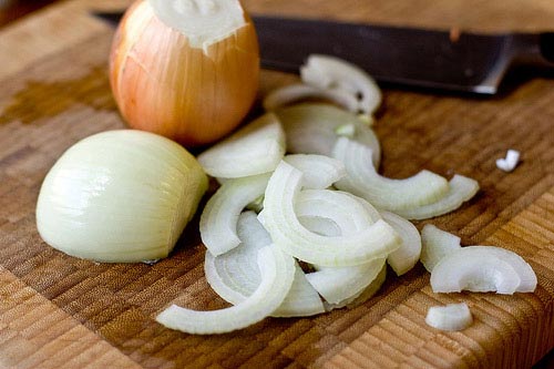 Dùng hành tây theo cách này đảm bảo mẹ chồng cũng phải trầm trồ thán phục