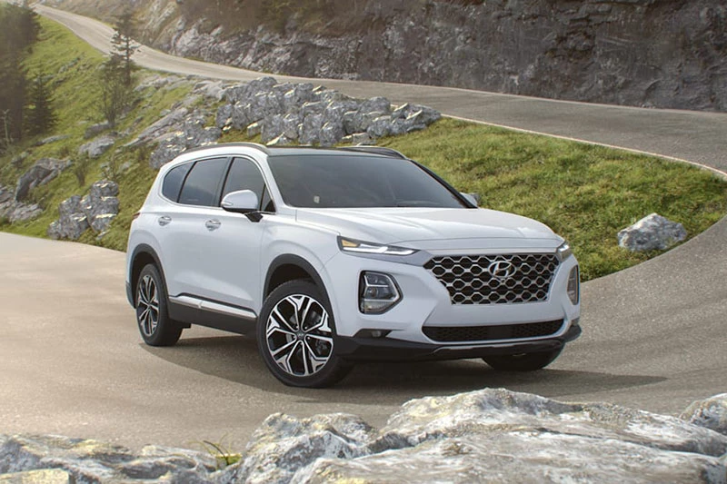 Hyundai Santa Fe.